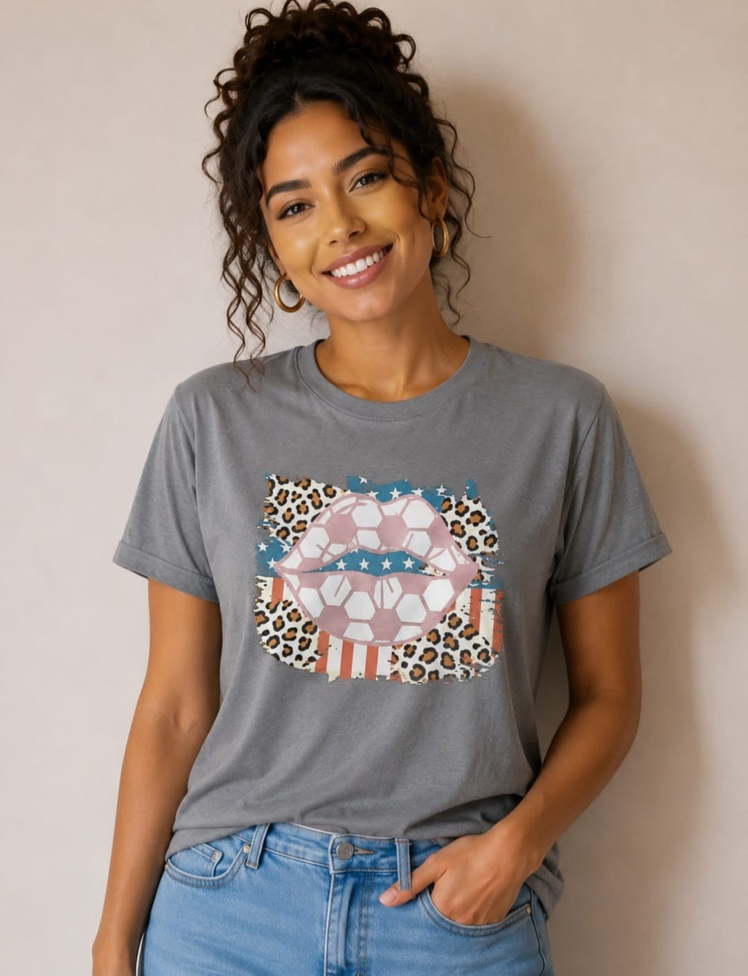 Soccer Lips Size: M